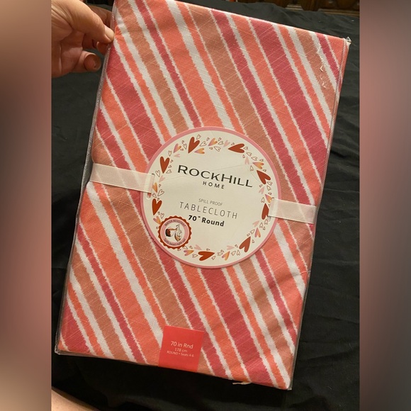 Spill proof tablecloth, striped tablecloth,pink tablecloth, 70” round tablecloth - Picture 10 of 11